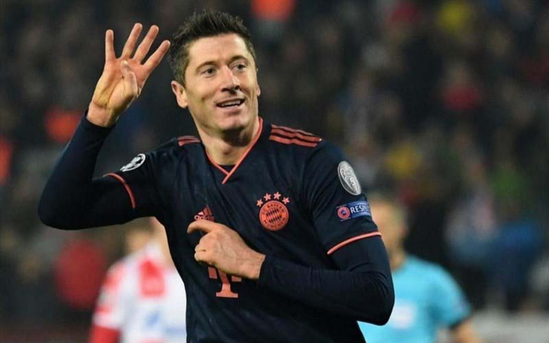 Robert Lewandowski lập poker nhanh nhất Champions League