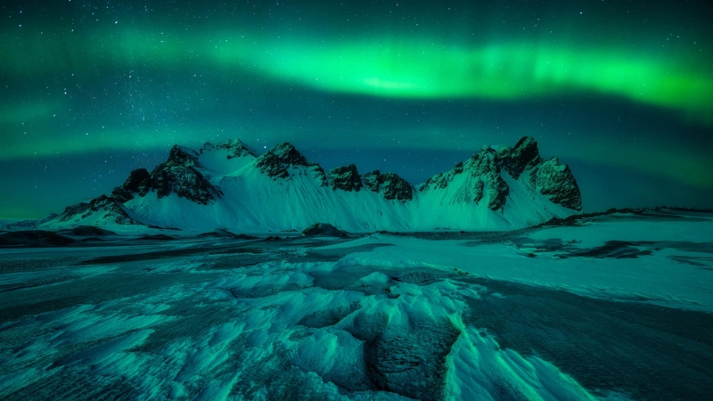 Hình ảnh hiện tượng cực quang tại Stokksnes, Iceland