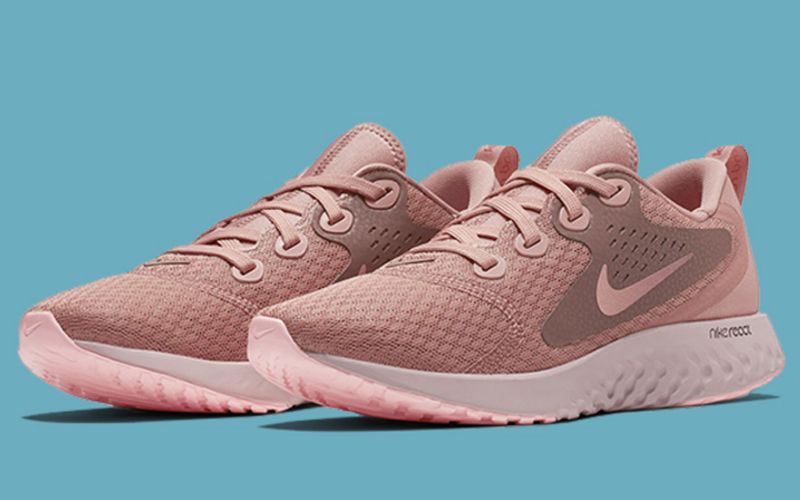 Ưu điểm của công nghệ Nike React nằm ở phần outsole của giày