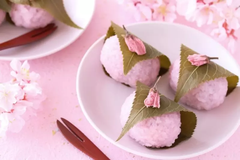 Đây cũng là loại bánh Wagashi nổi tiếng khắp thế giới bởi vẻ đẹp của nó