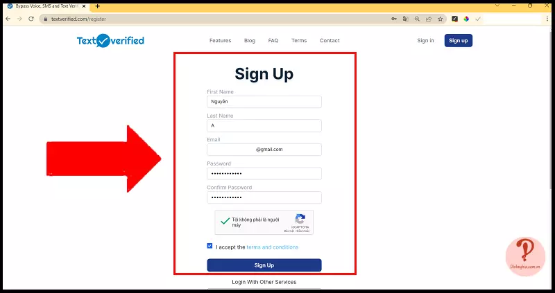 Nhấn vào Sign up để tạo tài khoản mới và điền những thông tin cần thiết