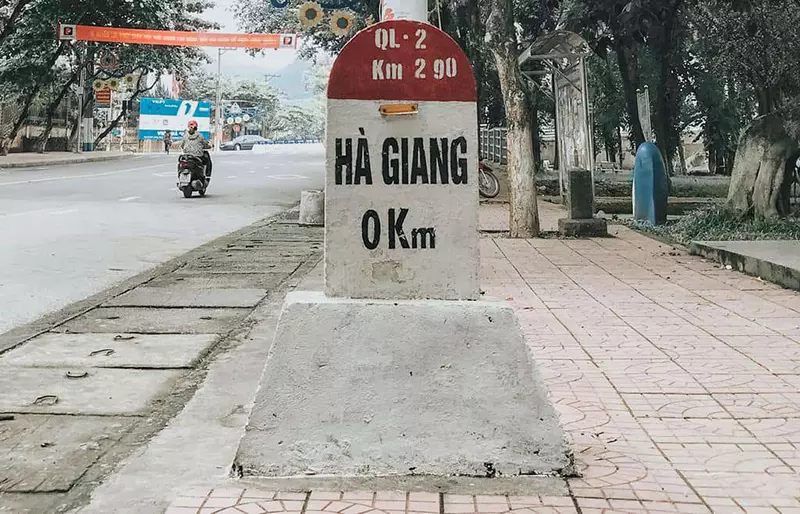 Kilomet hay còn gọi là cây số