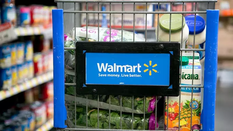 Bạn có thể mua hầu như tất cả mọi thứ phục vụ nhu cầu sống hằng ngày tại Walmart