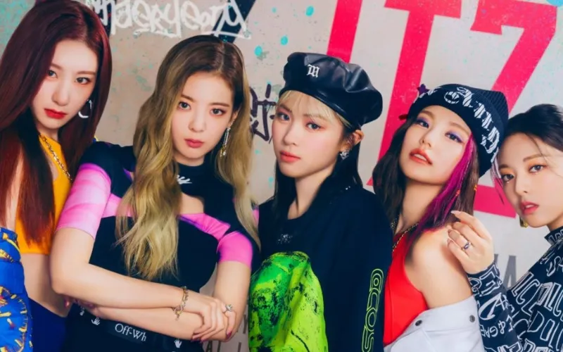 ITZY từng là nhóm nhạc nữ mà nhiều mỗi lần comeback các công ty đều phải dè chừng